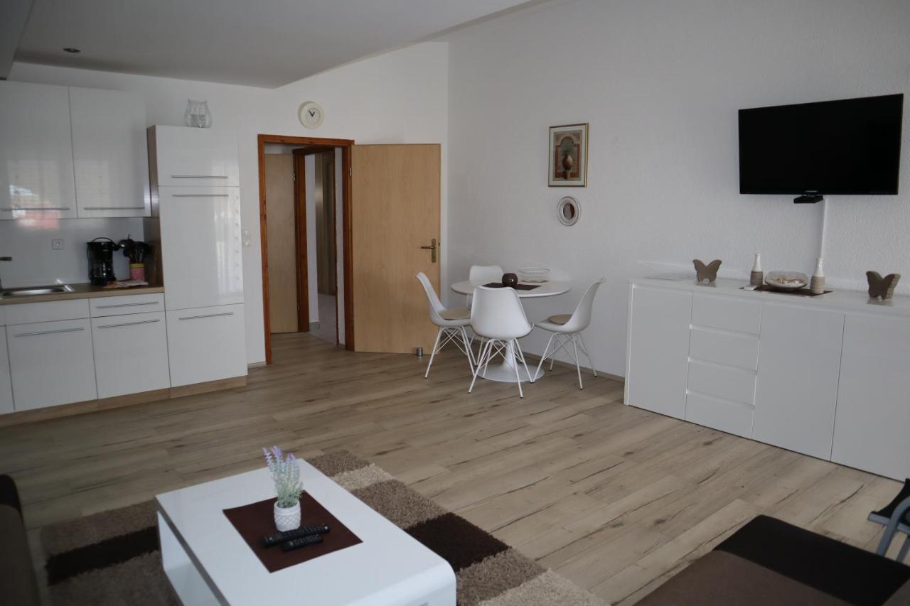 Apartmani Sanja Вир Екстериор снимка