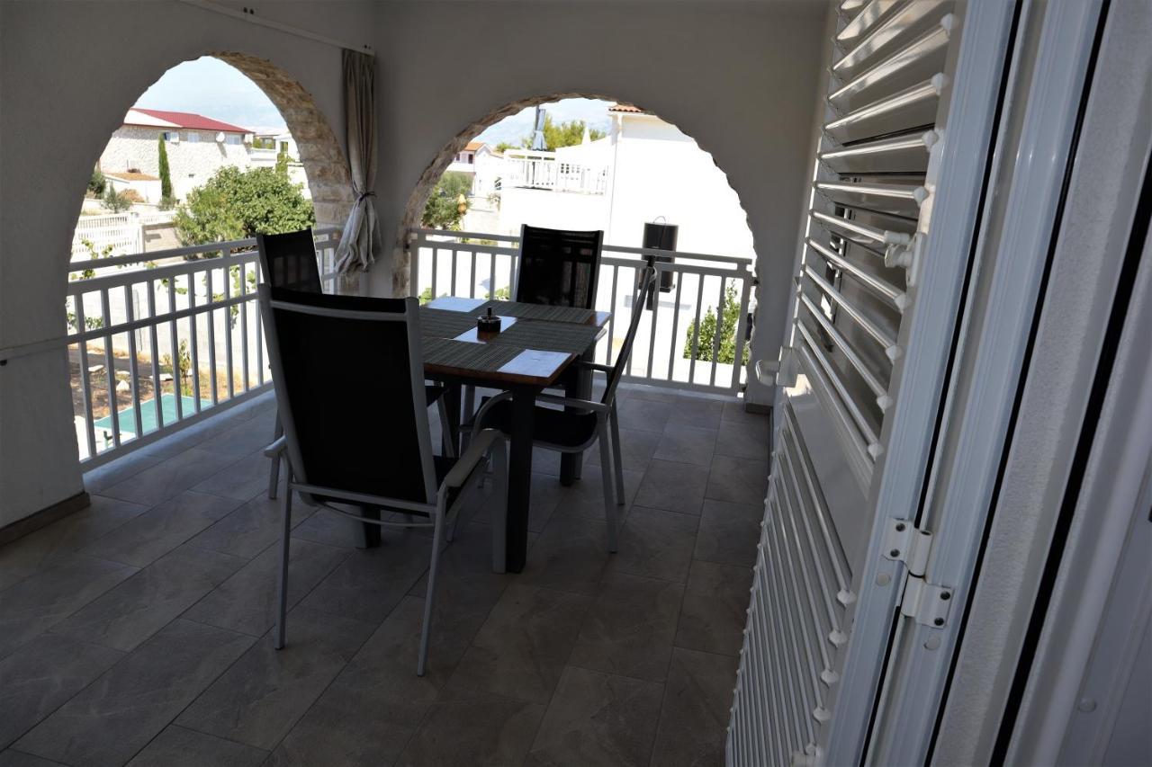 Apartmani Sanja Вир Екстериор снимка